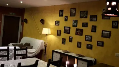 Zona de estar de La Roca de Setenil