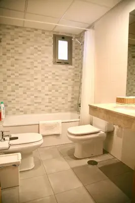 Un baño de Apartamento Ollerías, 31