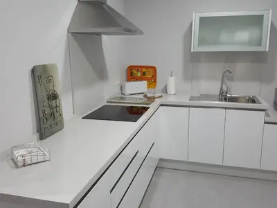 Una cocina o zona de cocina en Eduardo Lucena 5, Medina Azahara