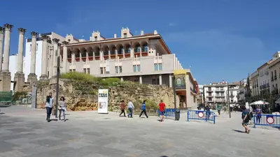 Edificio en el que se encuentra el apartamento