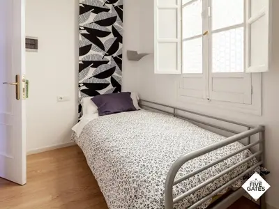 Cama o camas de una habitación en Hostal Five Gates