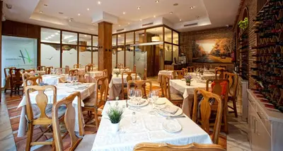 Un restaurante o sitio para comer en Hotel Torrepalma