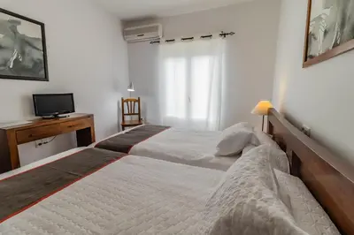 Cama o camas de una habitación en Hotel Las Errizas by Vivere Stays