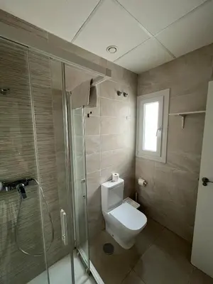 Un baño de Hostel A2C