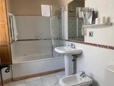 Un baño de Hotel Casa Museo de la Mezquita