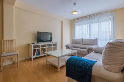 Una televisión o centro de entretenimiento en Fantástico Apartamento Junto a la Judería