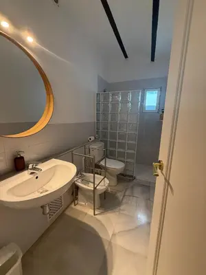 Un baño de TYP Sevilla