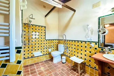 Un baño de Casa Rural Sierra Jayona