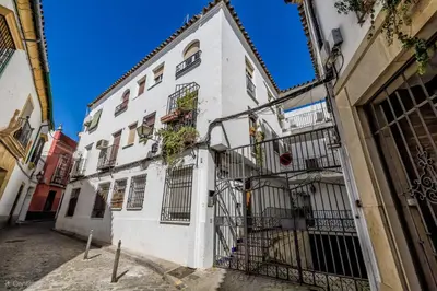 Edificio en el que se encuentra el apartamento