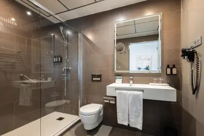 Un baño de Sevilla Green Suites
