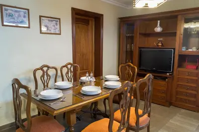 Una televisión o centro de entretenimiento en Casa Ruano