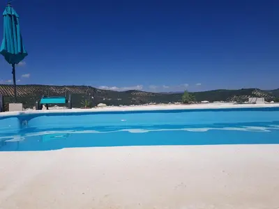 Piscina en o cerca de Cortijo de la Cruz