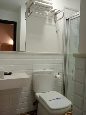 Un baño de HOTEL BOUTIQUE ALMA ANDALUSí