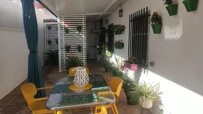 Zona de estar de Acogedora casa cerca de Córdoba