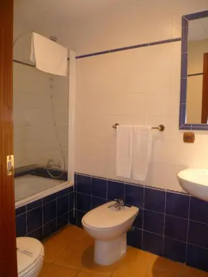 Un baño de Hotel Paraje La Lambra