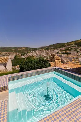 Piscina en o cerca de Casa del Arrabal