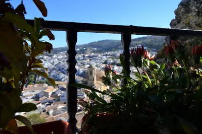 Vista general de una montaña o vista desde the country house