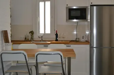 Una cocina o zona de cocina en Tu Patio en Sevilla