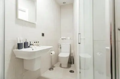 Un baño de Bright and modern 2D apartment - Seville center