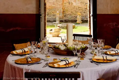 Comida en o cerca of this country house