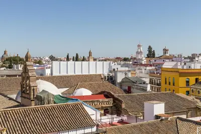 Vista general de Sevilla o vista desde el apartamento