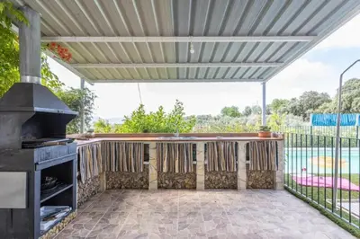 Piscina en o cerca de Spacious villa with mountain view in Archidona, private pool