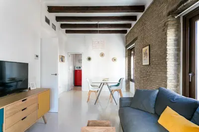 Una televisión o centro de entretenimiento en Almazen apartamentos, Arrayan 23