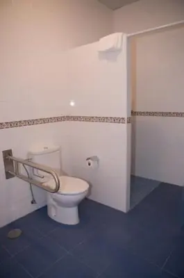 Un baño de Hotel Don Juan