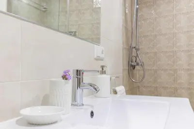 Un baño de Precioso apartamento casco antiguo de Sevilla Castellar 23 bajo