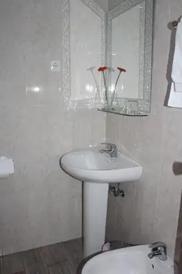 Un baño de Hostal Santa Ana