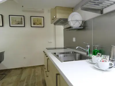 Una cocina o zona de cocina en Living Sevilla Apartments Hércules