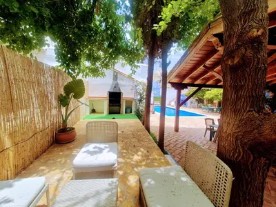 Piscina en o cerca de La casa de Íllora