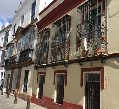 Edificio en el que se encuentra el apartamento