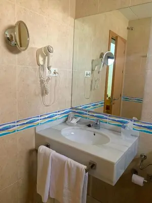 Un baño de Don Polvorón