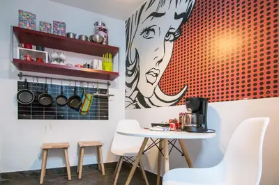 Bebidas en Utopia Home Alameda