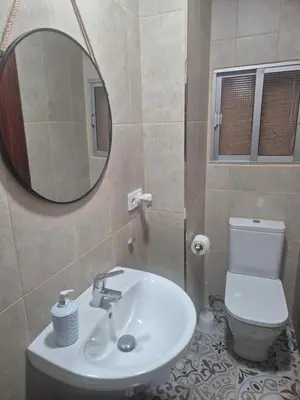 Un baño de Pensión Javier