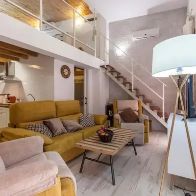 Loft / Duplex with charming historic center. WIFI