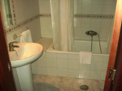 Un baño de Hostal El Polígono