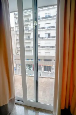 Plano de Azhar Suites