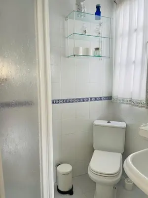 Un baño de Casa Los Barberos
