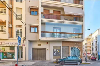 Edificio en el que se encuentra el apartamento