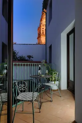 Un balcón o terraza de El 5 de la Hoguera