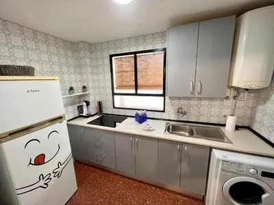 Una cocina o zona de cocina en Amplio apartamento familiar con parking privado en pleno centro de Córdoba