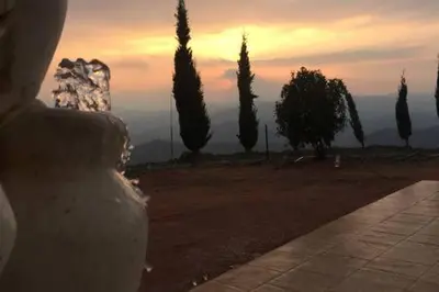 Amanecer o atardecer desde la casa o chalet o alrededores