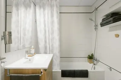 Un baño de Sevilla Apartments Muro by Valcambre