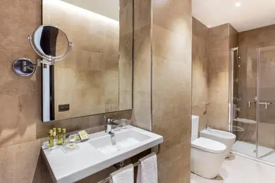 Un baño de Eurostars Azahar