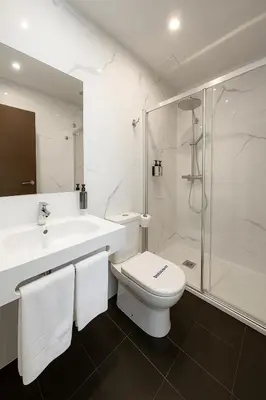 Un baño de Hotel Palace Sevilla