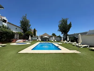 Piscina en o cerca de Posada de Jose Mª El Tempranillo