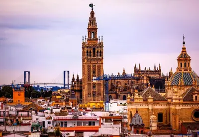Vista general de Sevilla o vista desde el apartamento