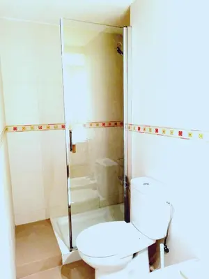 Un baño de Luminoso y Confortable Apartamento